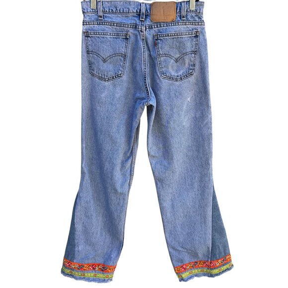 Levis Vintage Womens 550 Orange Tab Flare Wide Leg Embroidered Hem Jeans 30x33 - Picture 4 of 13